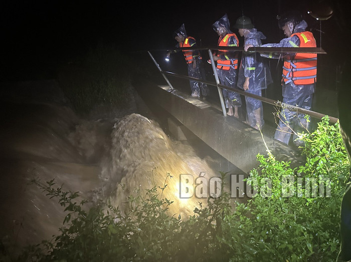 Hiện trường vụ việc thương tâm. Ảnh: báo Hoà Bình