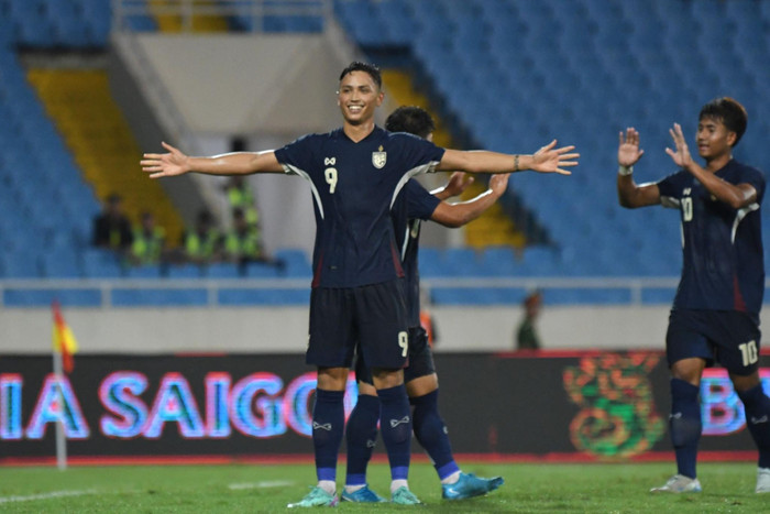 Dù được chơi trên sân nhà Mỹ Đình nhưng tuyển Việt Nam đã thất bại trước Thái Lan với tỷ số 1-2. Ảnh: FAT