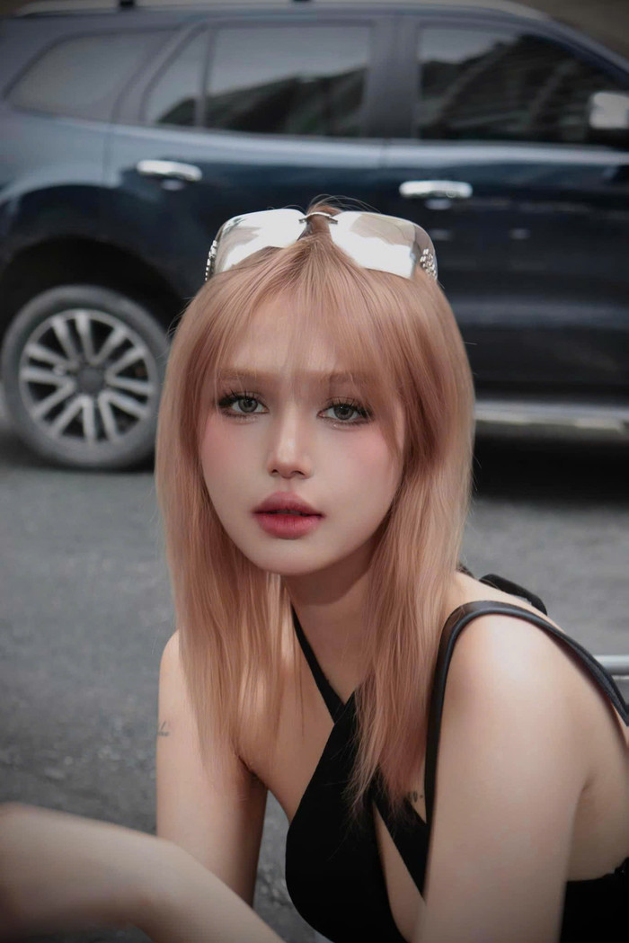 Xoài Non trở lại với công việc, cân bằng cuộc sống sau biến cố.