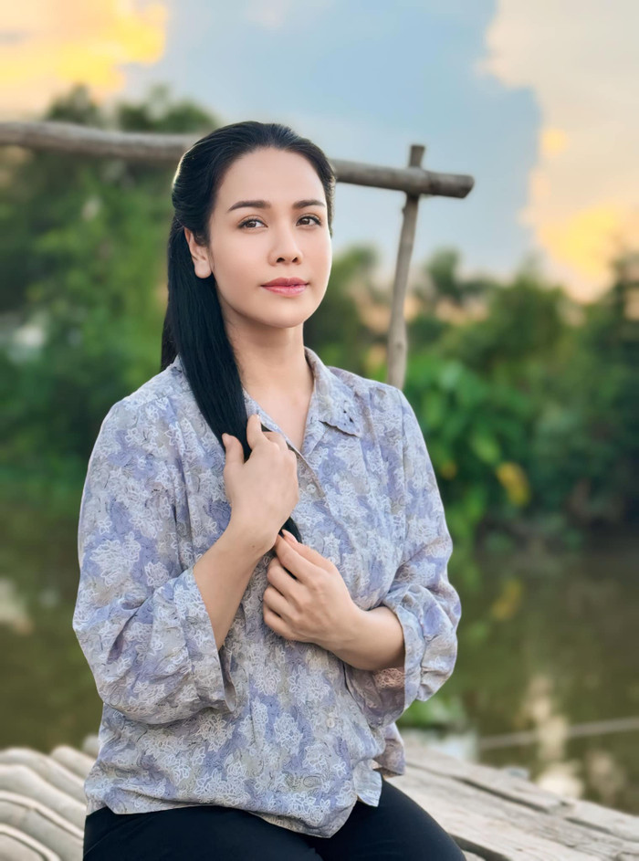 Bên cạnh Nhật Kim Anh, nhiều nghệ sĩ khác như Trấn Thành, Thúy Diễm... cũng chung tay hỗ trợ bà con.