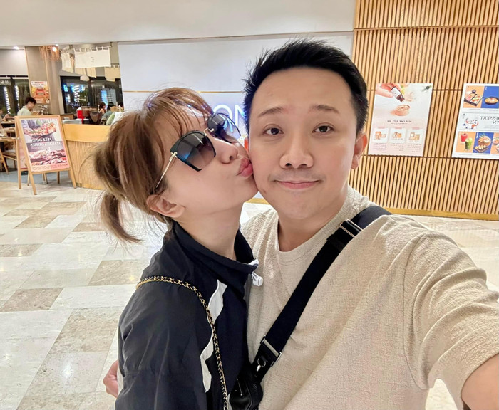 Thái độ gây bàn tán của Trấn Thành với Hari Won sau tin đồn rạn nứt hôn nhân Ảnh 3