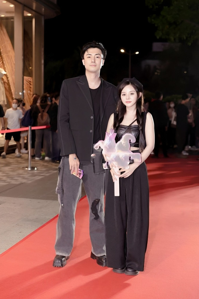 Vương Anh Ole và Ngọc Ánh chia tay trong ồn ào.&nbsp;