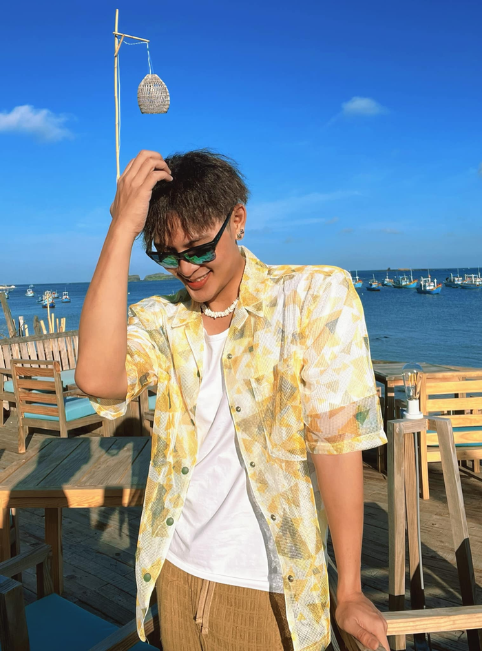 Hiện tại, Võ Đăng Khoa ít tham gia showbiz, chỉ thỉnh thoảng nhận show, dự sự kiện,... 