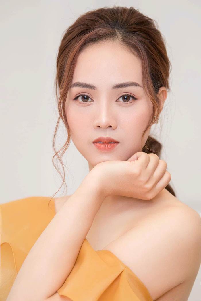 Ngọc Hà lên tiếng đính chính vì chia sẻ thông tin chưa chính xác.