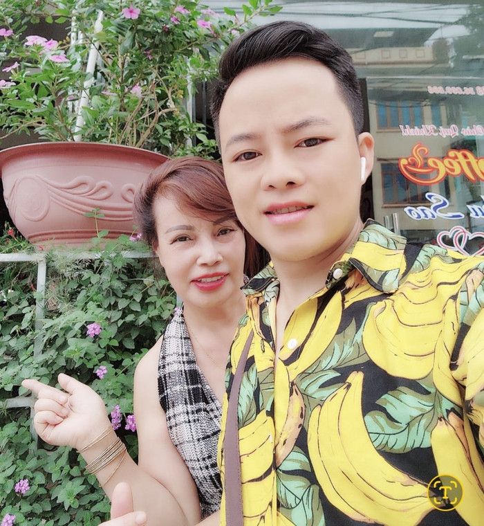 Gần đây, Thu Sao lên tiếng phủ nhận chuyện ly hôn chồng trẻ. 