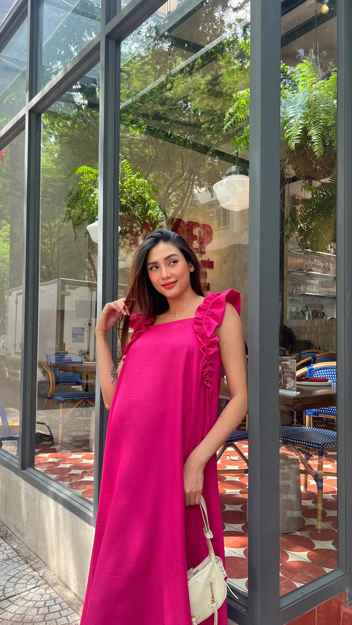 Võ Hoàng Yến về nước sinh con vì muốn ở cạnh gia đình và bạn bè.