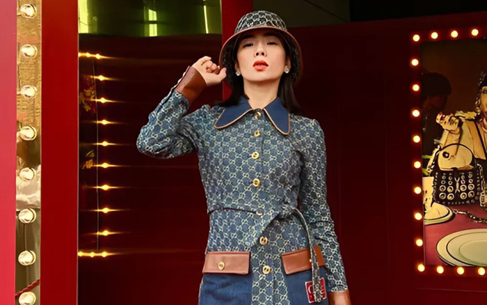 Thời trang Monogram khiến Lệ Quyên dễ dàng khoe sự giàu có Ảnh 2