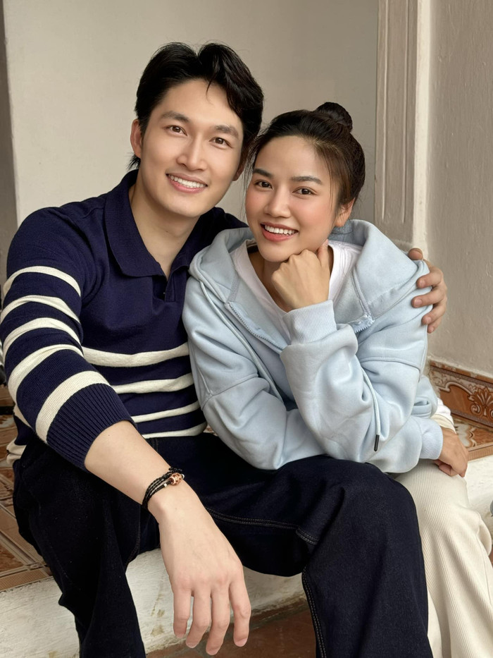 Đình Tú và Anh Đào nên duyên trong Gặp em ngày nắng. 