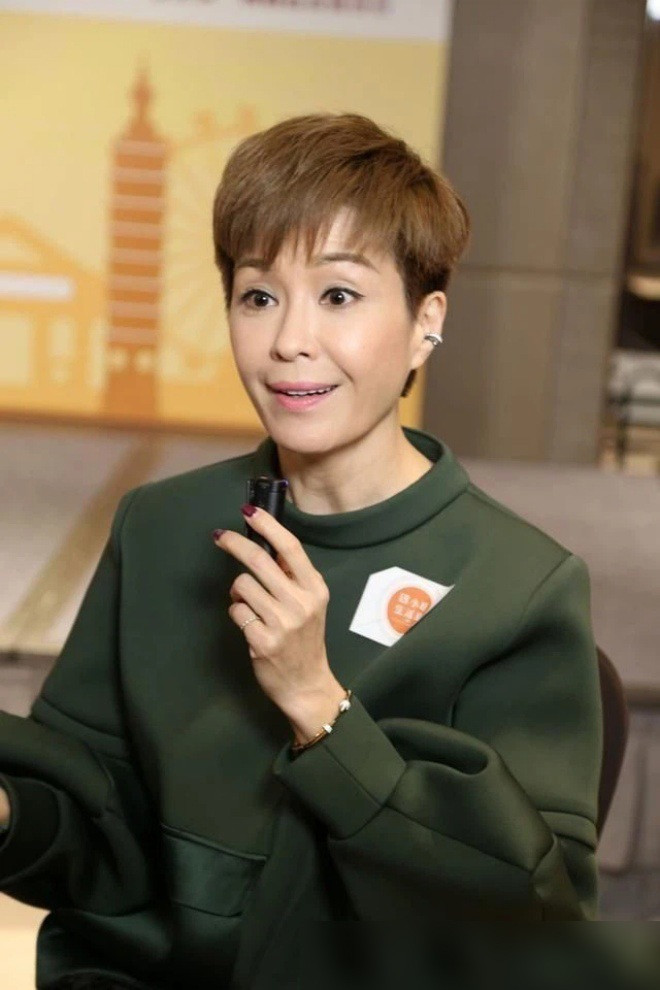 Sau 10 năm kiện tụng thừa kế, cô được hưởng số tiền tương đương 29 tỷ đồng.