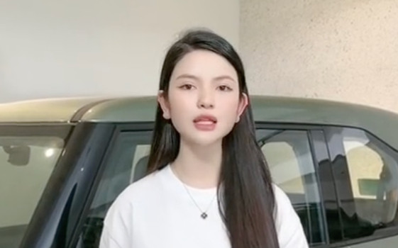 Bất ngờ với nhan sắc hiện tại của vợ Quang Hải Ảnh 2