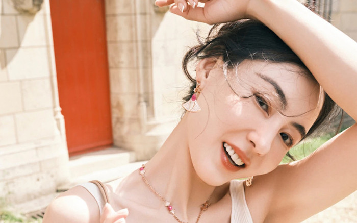 Ngọc nữ làng giải trí là nạn nhân vụ lộ 1.300 ảnh nóng, giờ là mẹ đơn thân có tài sản 900 tỷ Ảnh 2