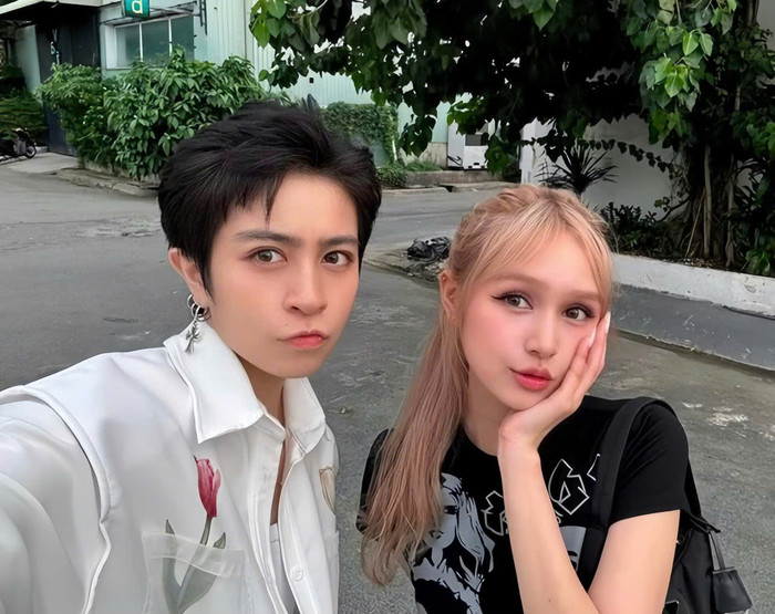 Gil Lê - Xoài Non được nhận xét đẹp đôi.