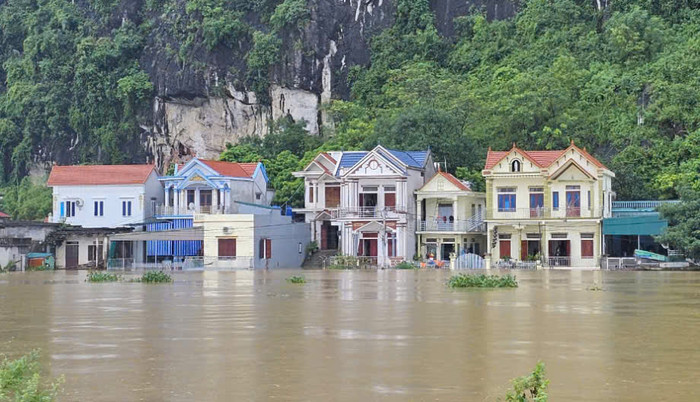 Ninh Bình phát lệnh di dân vùng phân lũ, chậm lũ huyện Gia Viễn và Nho Quan.