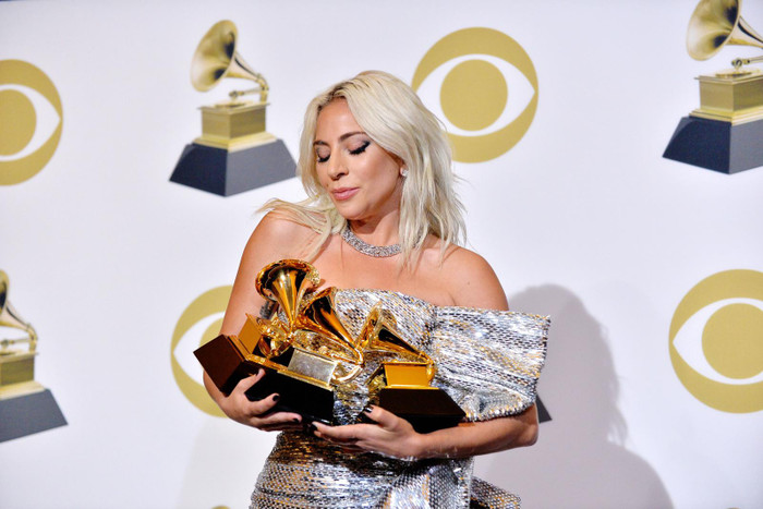 Cô gái từng bị bạn bè xem thường, nay trở thành 'báu vật' của ngành công nghiệp âm nhạc Ảnh 4