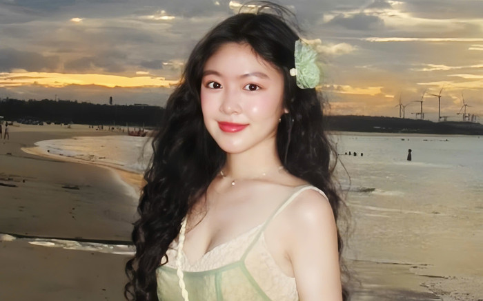 Lọ Lem cùng cảnh ngộ với con gái 'ông trùm phim xã hội đen' Ảnh 2