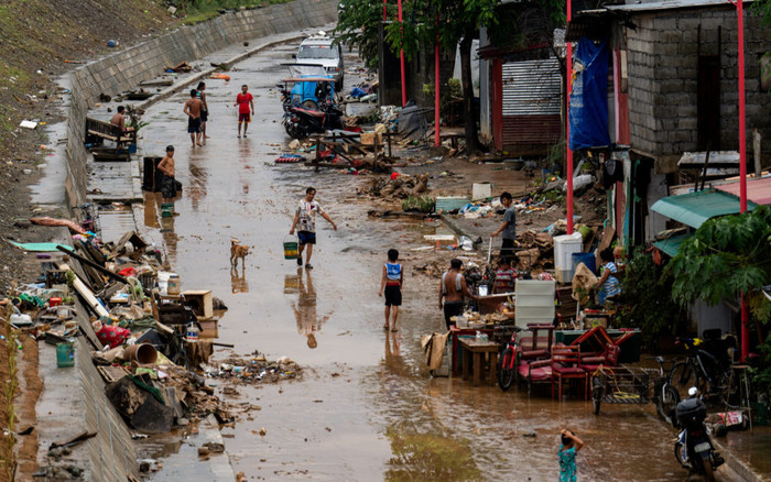 Vụ 'ăn chặn' tiền cứu trợ bão lũ chấn động thế giới, con số lên đến 20 nghìn tỷ đồng Ảnh 2