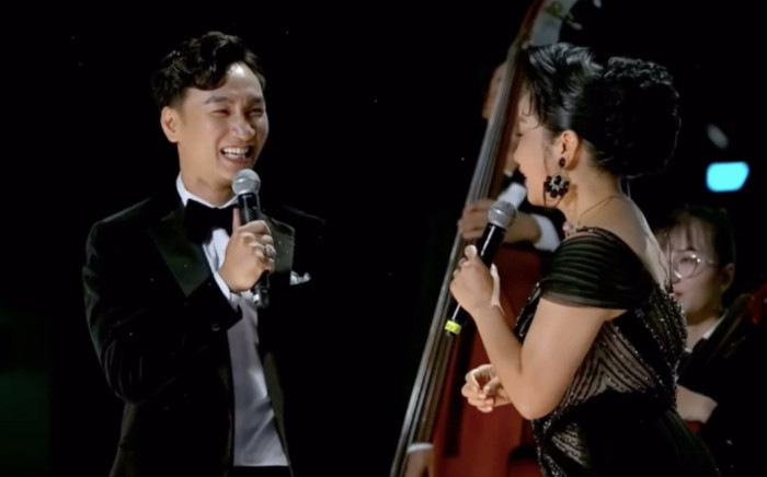 MC Miss Universe Vietnam 2024 gây tranh cãi vì 'quăng miếng' kém duyên Ảnh 2