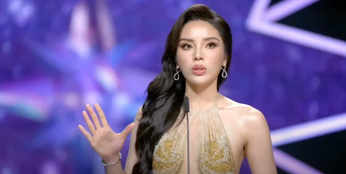 Thí sinh Miss Universe Vietnam thi ứng xử bằng tiếng Việt, mất tăm phần thi ứng xử song ngữ như những mùa giải trước.