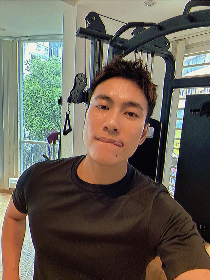 Kiều Minh Tuấn phong độ, độc thân ở tuổi U40.