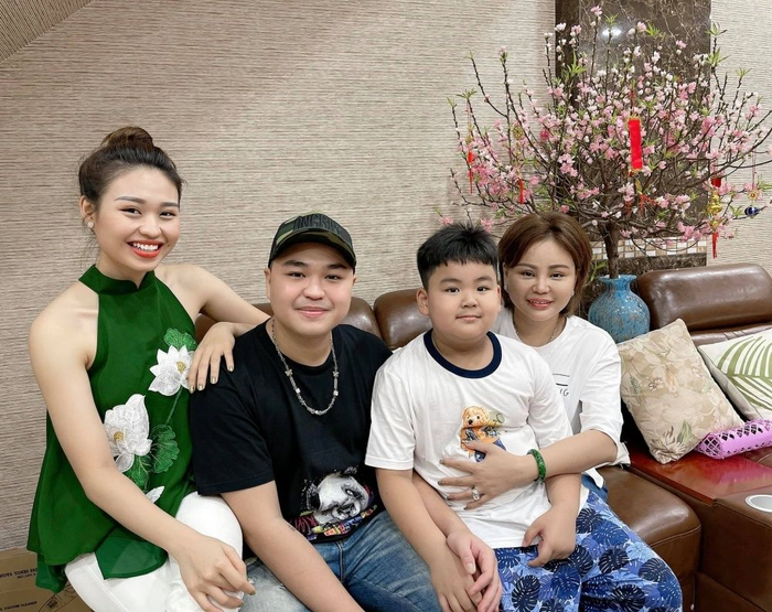 Tổ ấm nhỏ của Lê Giang.