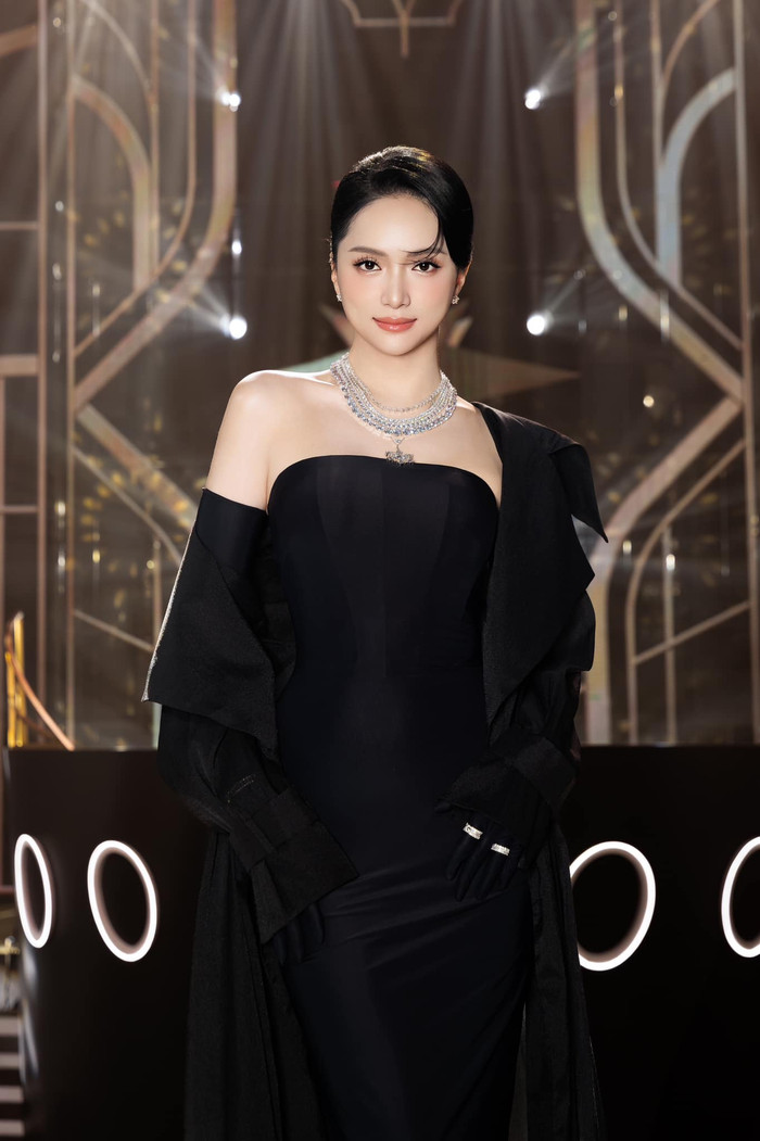 Showbiz 15/9: Hương Giang xin phép khán giả được nghỉ ngơi sau một thời gian tập trung cho cuộc thi Miss Universe Vietnam 2024. Ảnh: FBNV