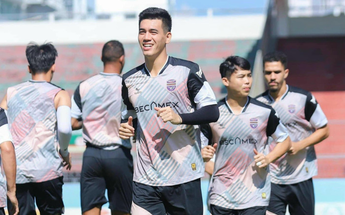 Tiến Linh có cách ủng hộ vùng lũ đầy ý nghĩa Ảnh 2