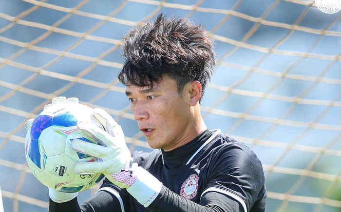 Nỗi buồn thủ môn Bùi Tiến Dũng trong ngày HAGL lên đỉnh V.League Ảnh 2