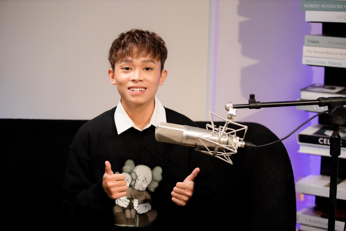 Hồ Văn Cường tiếp tục ủng hộ tiền cho bà con vùng bão lũ Ảnh 3