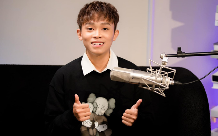 Hồ Văn Cường tiếp tục ủng hộ tiền cho bà con vùng bão lũ Ảnh 2