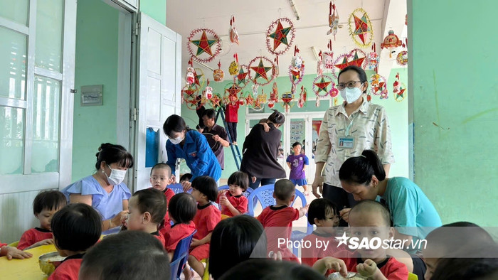 32 đứa trẻ bị bạo hành từ Mái ấm Hoa Hồng được giải cứu và đưa đến trung tâm Tam Bình.
