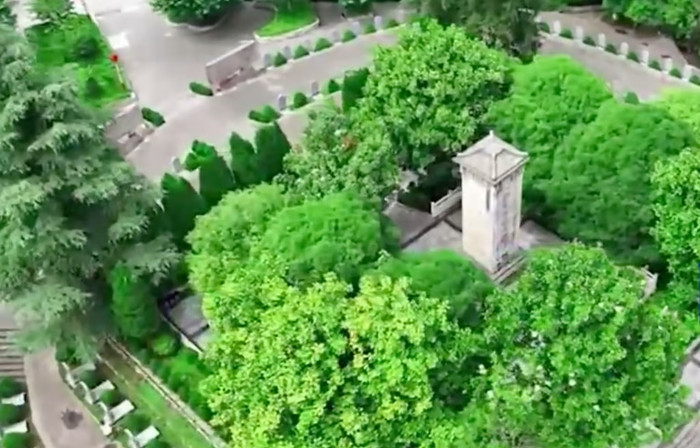 Nhóm phụ nữ gây phẫn nộ khi nhảy aerobic trong nghĩa trang liệt sĩ Ảnh 2