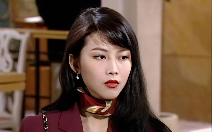 Á hậu bị mẹ 'nghiện cờ bạc' ép thi nhan sắc để săn đại gia, khổ sở vì nợ hàng trăm tỷ Ảnh 2