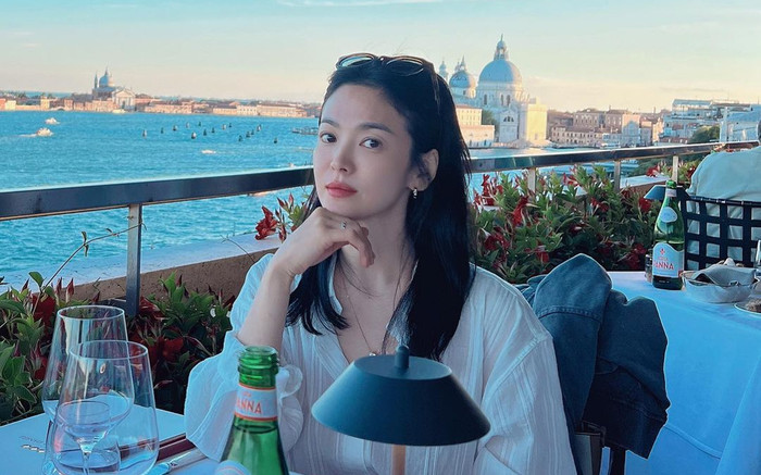 Động thái của Song Hye Kyo giữa tin đồn hẹn hò với Lee Min Ho Ảnh 2