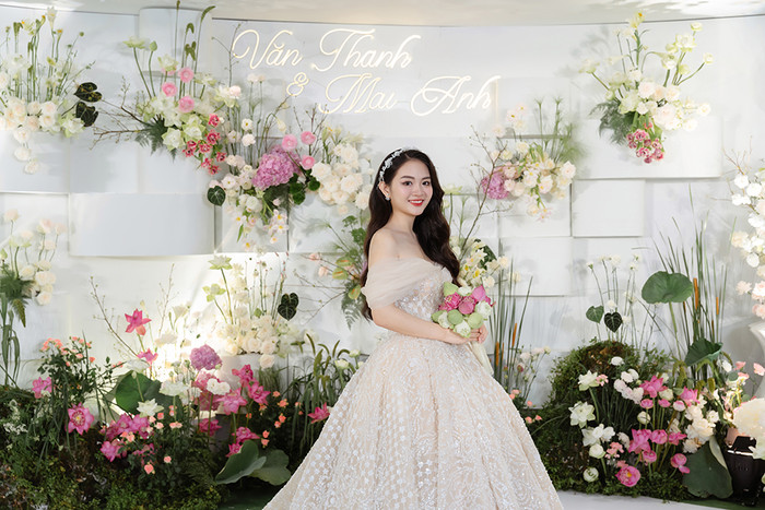 Hoa hậu Mai Anh tiết lộ cô sẽ tiếp tục theo đuổi con đường học tập ngay sau lễ cưới. 