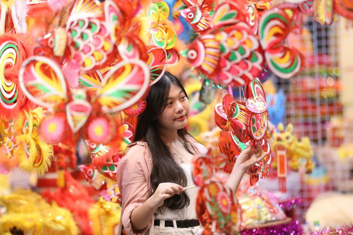 Giới trẻ đua nhau đến check-in.