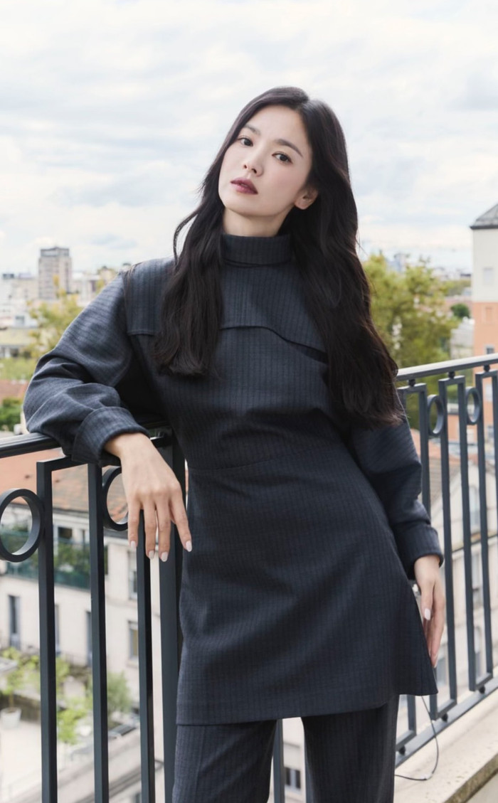 Sau khi ly hôn, Song Hye Kyo bị đồn hẹn hò với nhiều người nhưng tất cả đều không phải sự thật.