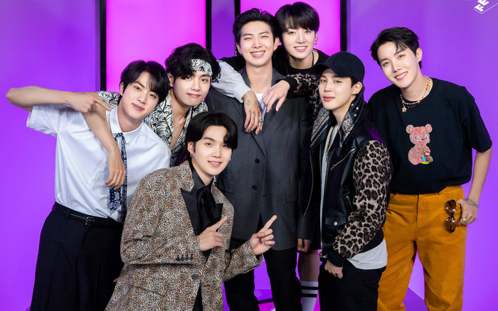 Choáng trước số tiền fandom BTS đóng góp cho MTTQ Việt Nam Ảnh 2