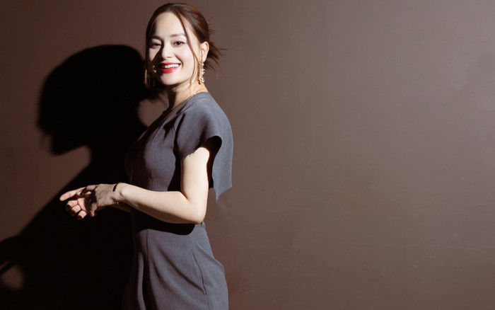 Lan Phương khoe eo con kiến, vợ Anh Đức lộ bụng lùm lùm tại 'ngày vui' của Thúy Diễm Ảnh 2