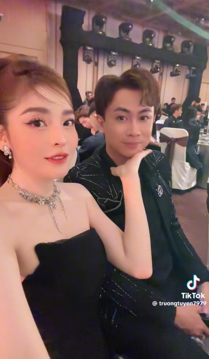 Hai ca sĩ Việt lộ rõ chuyện đang hẹn hò: Đàng trai đã có con riêng? Ảnh 1