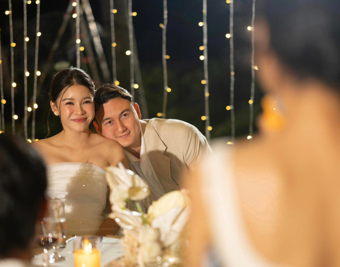 Thủ môn Đặng Văn Lâm và Yến Xuân tận hưởng cuộc sống hạnh phúc sau kết hôn. 