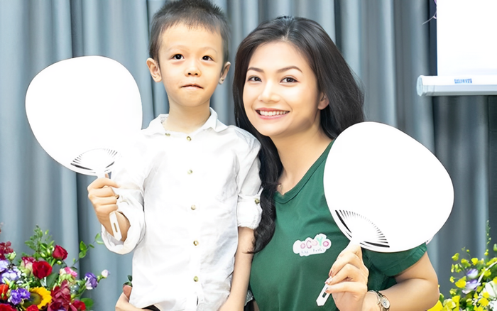 Kiều Anh công khai con trai 5 tuổi vào năm 2018.