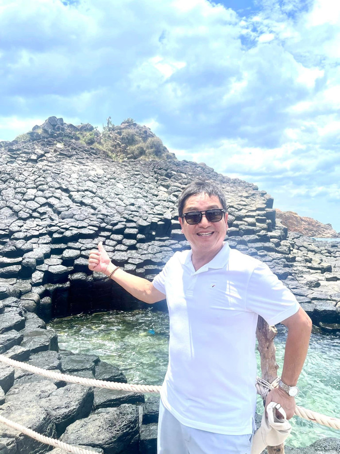 Showbiz 19/9: NSƯT Chí Trung tận hưởng cuộc sống sau khi quyết định nghỉ hưu. Ảnh: FBNV