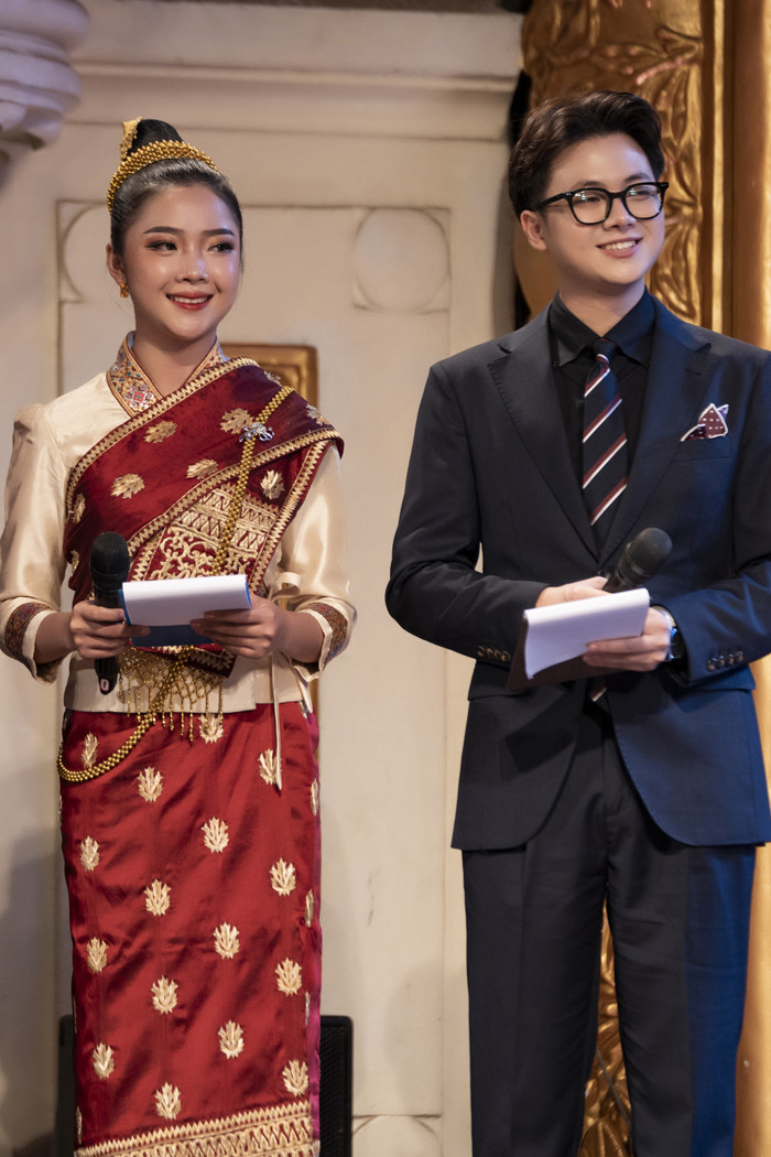 MC Duy Dương tại lễ khai mạc tuần văn hóa Lào tại Việt Nam.