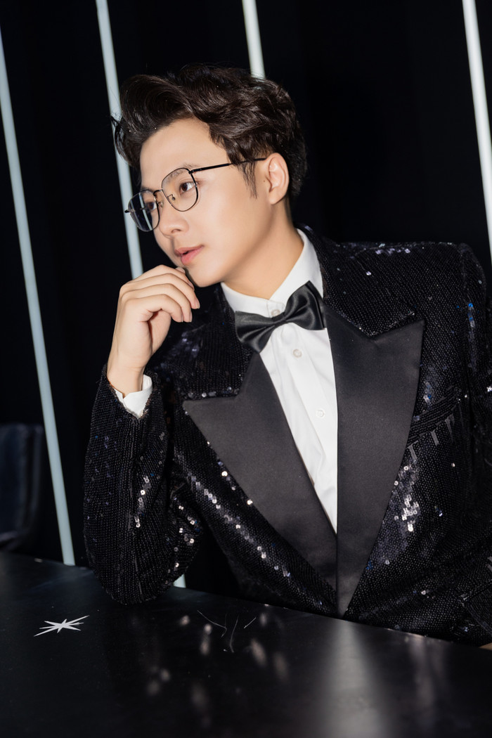 Duy Dương là MC có duyên với các chương trình của nhiều Đại sứ quán.