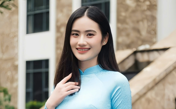 Hoa hậu Ý Nhi lộ sai sót khi dùng tiếng Anh Ảnh 2