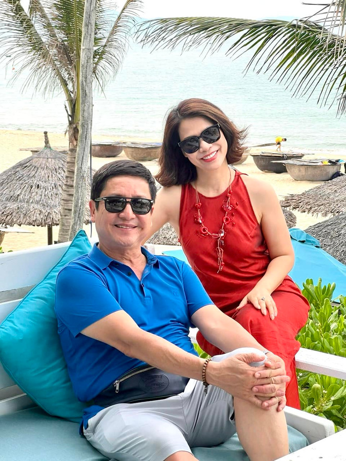 Sau đổ vỡ hôn nhân, hiện NSƯT Chí Trung tìm được hạnh phúc mới.