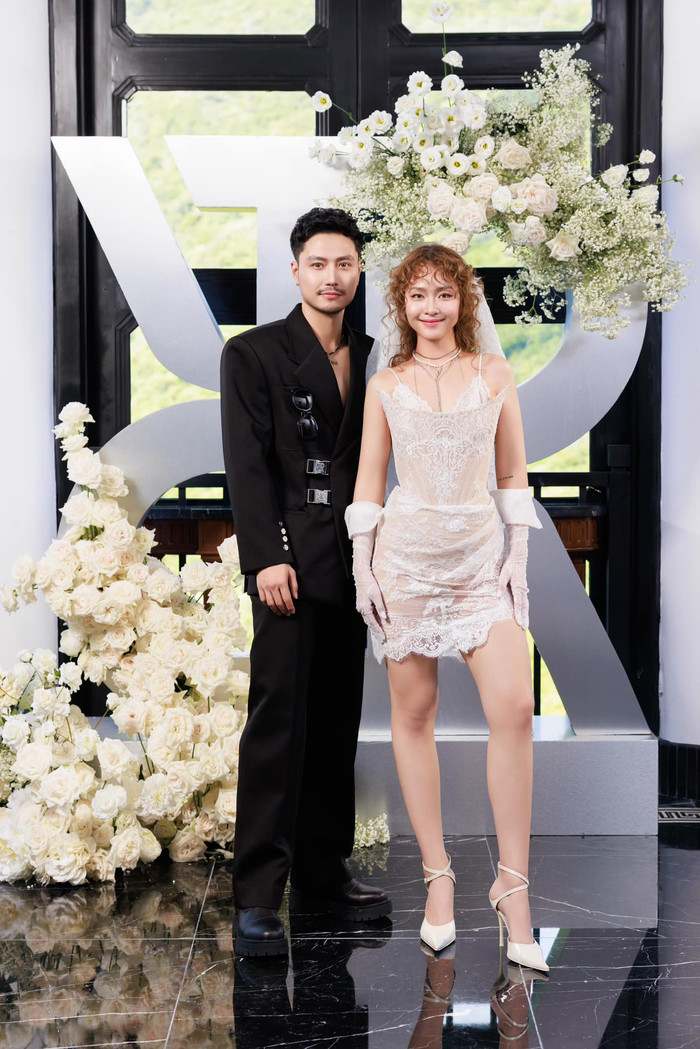 Cặp đôi vàng trong làng Vbiz gọi tên Khả Ngân - Thanh Sơn.