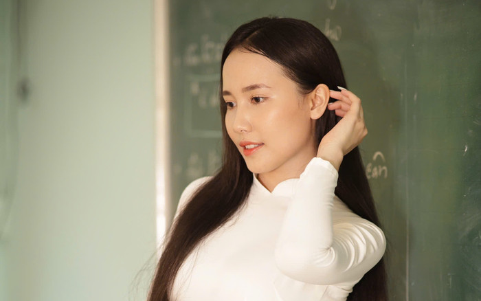 Nữ sinh 19 tuổi đang gây sốt MXH với nhan sắc trong trẻo Ảnh 2