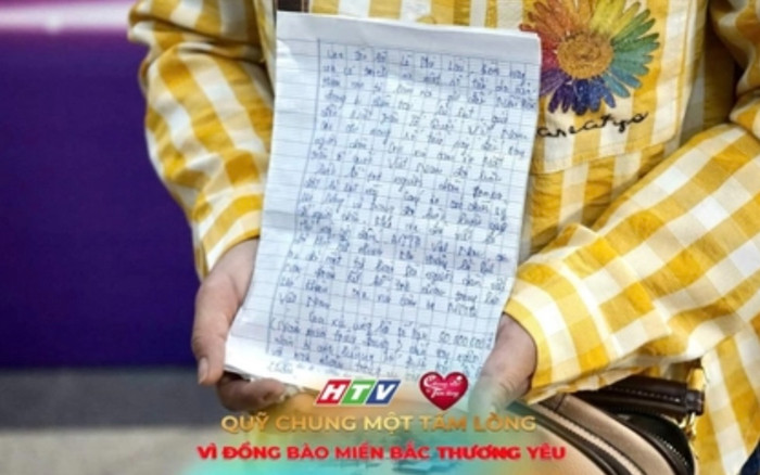 Cô gái nghèo Đồng Nai dành 50 triệu tiết kiệm để cứu trợ đồng bào bị bão lũ: 'Con đã khóc rất nhiều' Ảnh 2