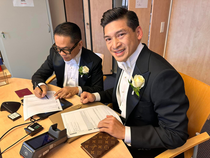 Thái Công và bạn trai đồng giới Huy Yves chính thức đăng ký kết hôn, về chung nhà.